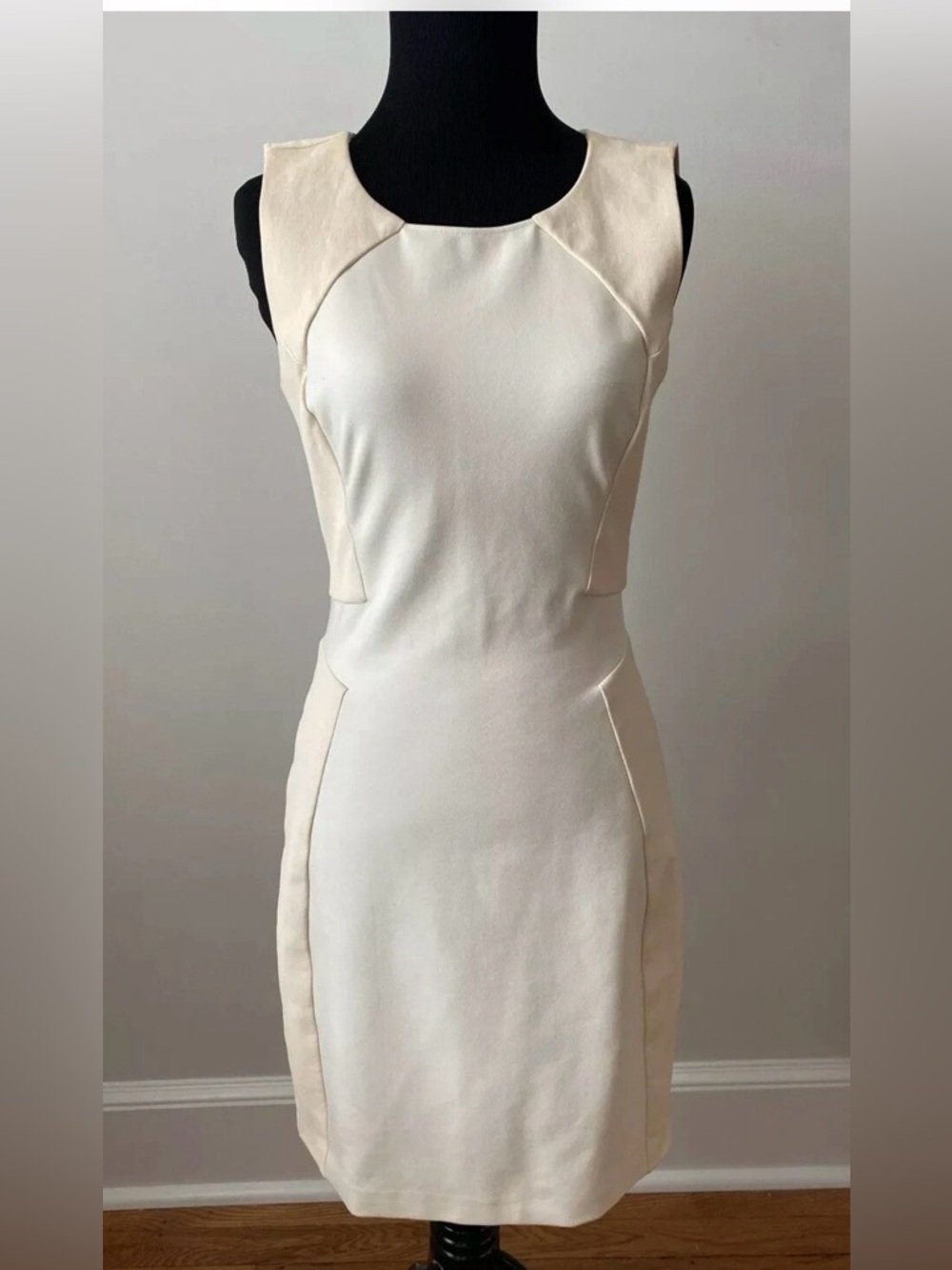 Halston Heritage Cream Sleeveless Dress with faux leather inserts. Size 4.